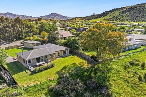 Photo of property in 14 Rob Roy Lane, Wanaka, 9305