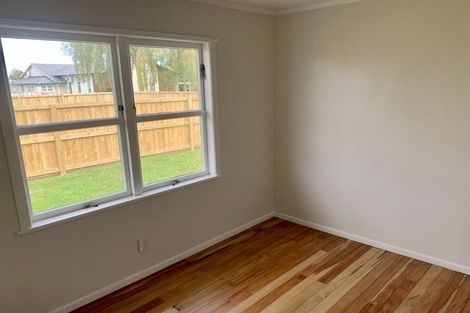 Photo of property in 1 Saint Lukes Place, Bader, Hamilton, 3206