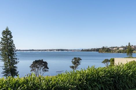 Photo of property in 32 Bramley Drive, Farm Cove, Auckland, 2012