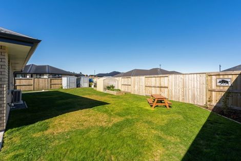 Photo of property in 9 Roto Close, Wharewaka, Taupo, 3330