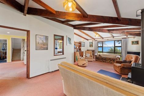 Photo of property in 10 Waana Street, Mourea, Rotorua, 3074