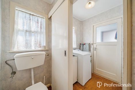 Photo of property in 8 Chittick Street, Stokes Valley, Lower Hutt, 5019