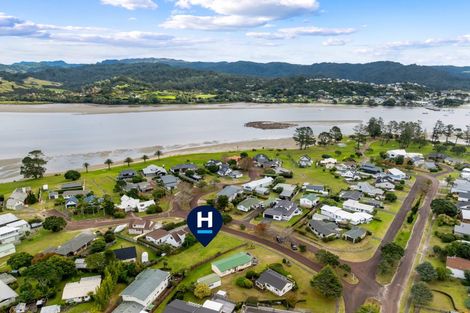 Photo of property in 5 Golden Hills Drive, Pauanui, Hikuai, 3579