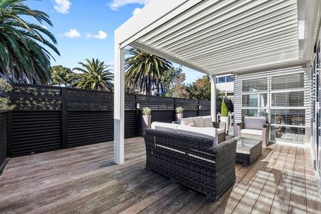 Photo of property in 35d Oceanbeach Road, Mount Maunganui, 3116