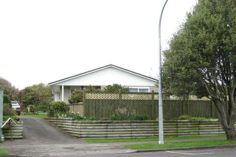 Photo of property in 22 Dillon Drive, Bell Block, New Plymouth, 4312