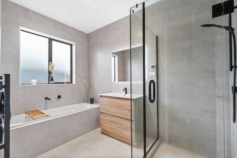 Photo of property in 202 Matua Road, Kumeu, 0810