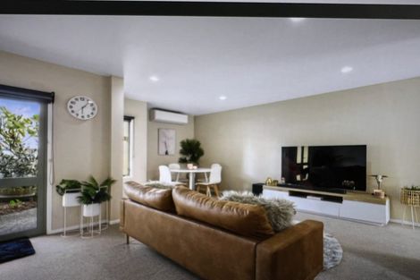 Photo of property in 9 Mt Lebanon Lane, Henderson, Auckland, 0612