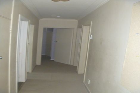 Photo of property in 15 Gills Avenue, Papakura, 2110