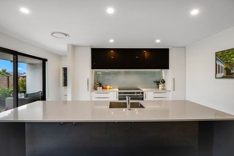 Photo of property in 21 Watkins Drive, Rangiora, 7400