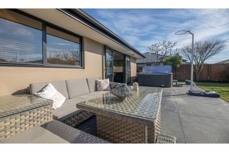 Photo of property in 7 Baltic Place, Northwood, Christchurch, 8051