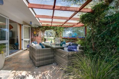 Photo of property in 64 Shrimpton Road, Haumoana, 4102