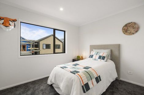 Photo of property in 33 Bristol Freighter Road, Hobsonville, Auckland, 0616