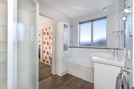 Photo of property in 26 Markham Way, Rolleston, 7614