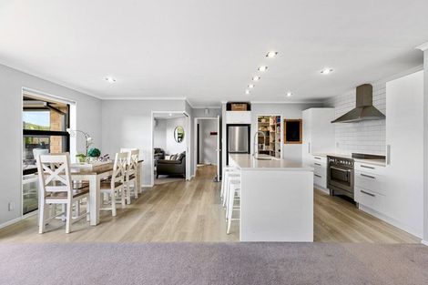 Photo of property in 17 Eyrewell Road, Pegasus, 7612