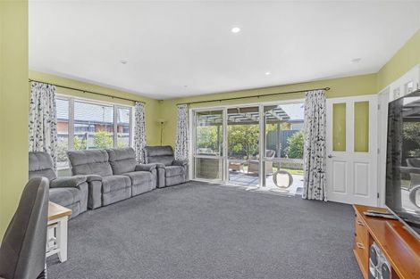 Photo of property in 8 Highwood Lane, Burnside, Christchurch, 8053