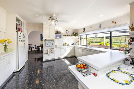 Photo of property in 123d Irwin Road, Kingseat, Pukekohe, 2679