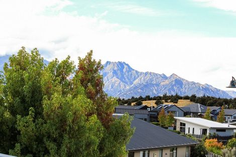 Photo of property in 10 Sunnyside Lane, Wanaka, 9305