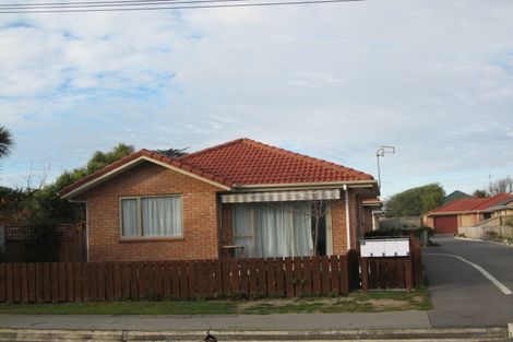Photo of property in 9/19 Collingwood Street, New Brighton, Christchurch, 8061