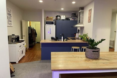 Photo of property in Stadium Garden Flats, 317/107 Thorndon Quay, Pipitea, Wellington, 6011