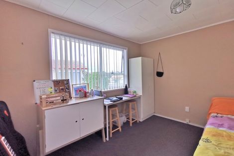 Photo of property in 57 Casuarina Road, Half Moon Bay, Auckland, 2012