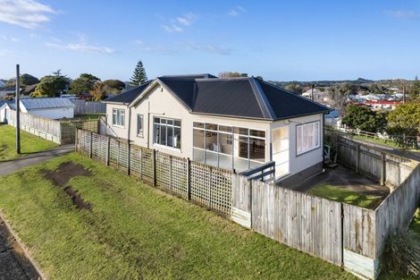 Photo of property in 63 Koromiko Road, Gonville, Whanganui, 4501