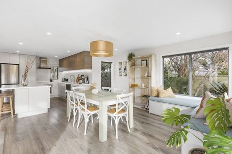 Photo of property in 3/22 Church Street, Northcote Point, Auckland, 0627