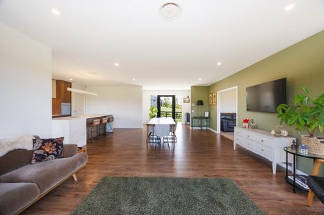 Photo of property in 4 Castlebridge Lane, Aokautere, Palmerston North, 4471
