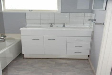 Photo of property in 1/15a Marriotts Road, North New Brighton, Christchurch, 8083