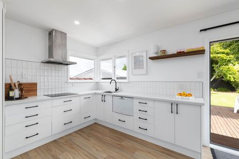 Photo of property in 9 Kilburn Street, Bishopdale, Christchurch, 8053