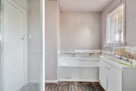 Photo of property in 20a Rowan Avenue, Aranui, Christchurch, 8061