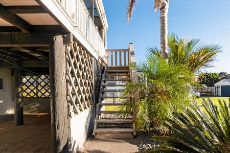 Photo of property in 102 Newcastle Street, Mahia, 4198