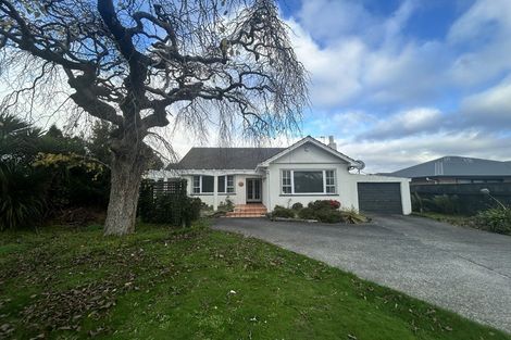 Photo of property in 86 Florence Avenue, Palmerston North, 4414