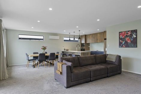 Photo of property in 5 Dennis Lane, Halswell, Christchurch, 8025