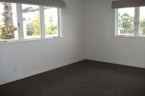 Photo of property in 10 Elizabeth Street, Pakuranga, Auckland, 2010
