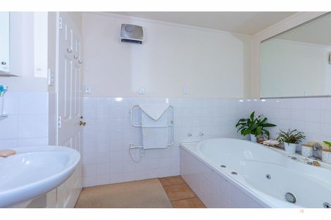 Photo of property in 5 Pye Road, Geraldine Downs, Geraldine, 7991