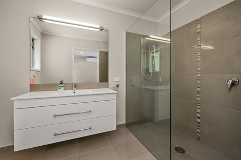 Photo of property in 25 Halyard Loop, Haruru, 0204