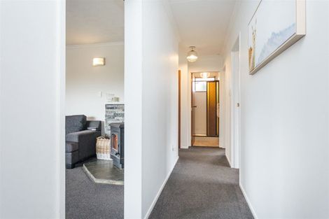 Photo of property in 6 Wedgwood Grove, Highbury, Palmerston North, 4412