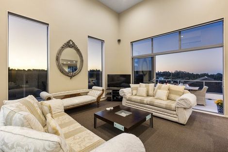 Photo of property in 189 Heta Road, Highlands Park, New Plymouth, 4312