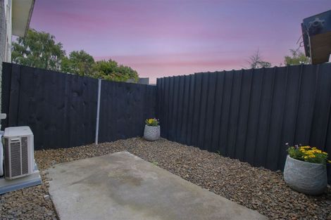 Photo of property in 4/53 Mathesons Road, Phillipstown, Christchurch, 8011