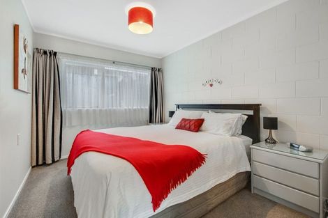 Photo of property in 1/25 Orion Place, Hillcrest, Auckland, 0627