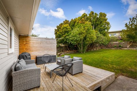 Photo of property in 4 Brunner Road, Glen Eden, Auckland, 0602