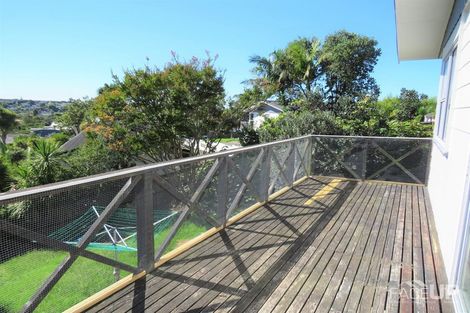 Photo of property in 15 Bellringer Road, Massey, Auckland, 0614
