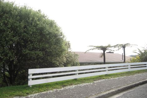 Photo of property in 36 Versailles Street, Karori, Wellington, 6012