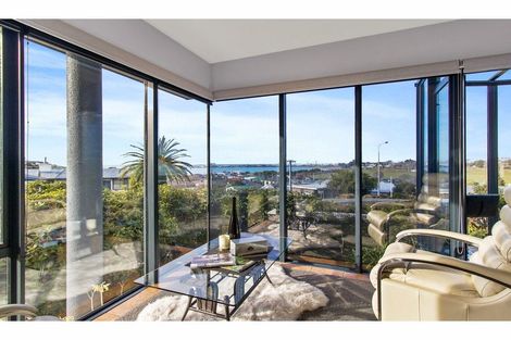 Photo of property in 1/132 Evans Street, Waimataitai, Timaru, 7910