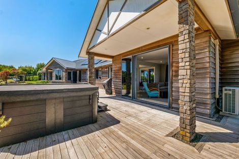 Photo of property in 14b Rennell Street, Frankleigh Park, New Plymouth, 4310