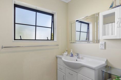 Photo of property in 9 Pukeko Place, Te Kowhai, Hamilton, 3288