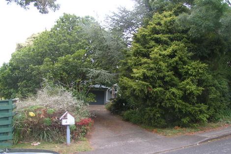 Photo of property in 4 Bowman Road, Forrest Hill, Auckland, 0620