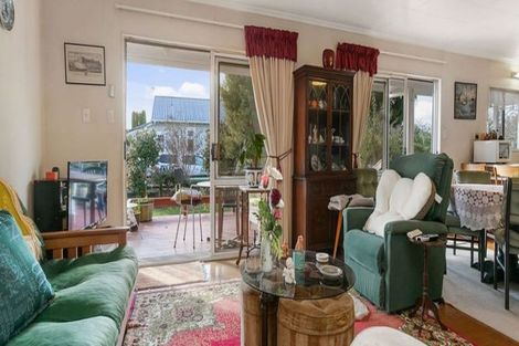 Photo of property in 211 Lamb Street, Leamington, Cambridge, 3432