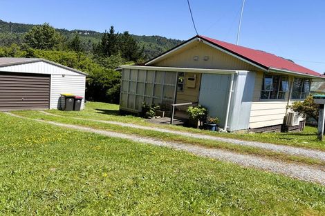 Photo of property in 9 Ballance Street, Runanga, 7803