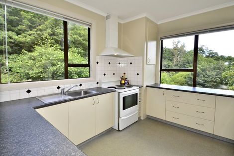 Photo of property in 75 Glen Road, The Glen, Dunedin, 9011